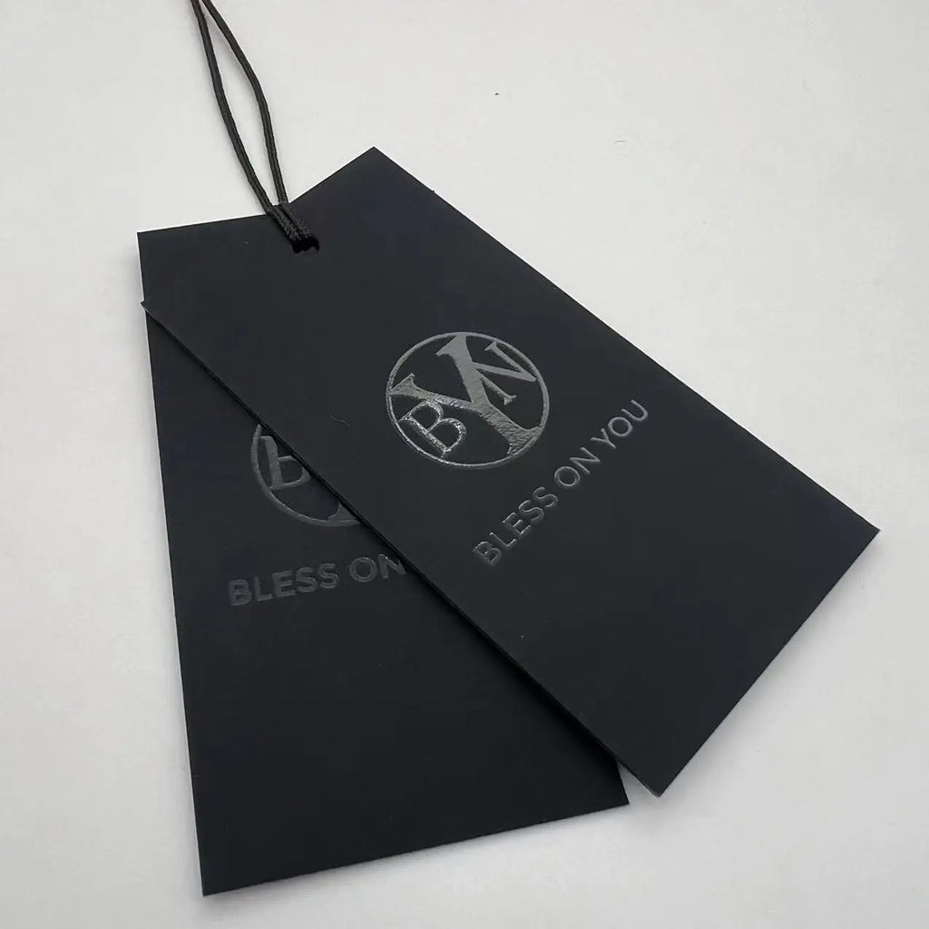 Customized Design UV Printing Glossy Logo Hanging Tags Recyclable Clothing Bags Shoes and Hats Tags