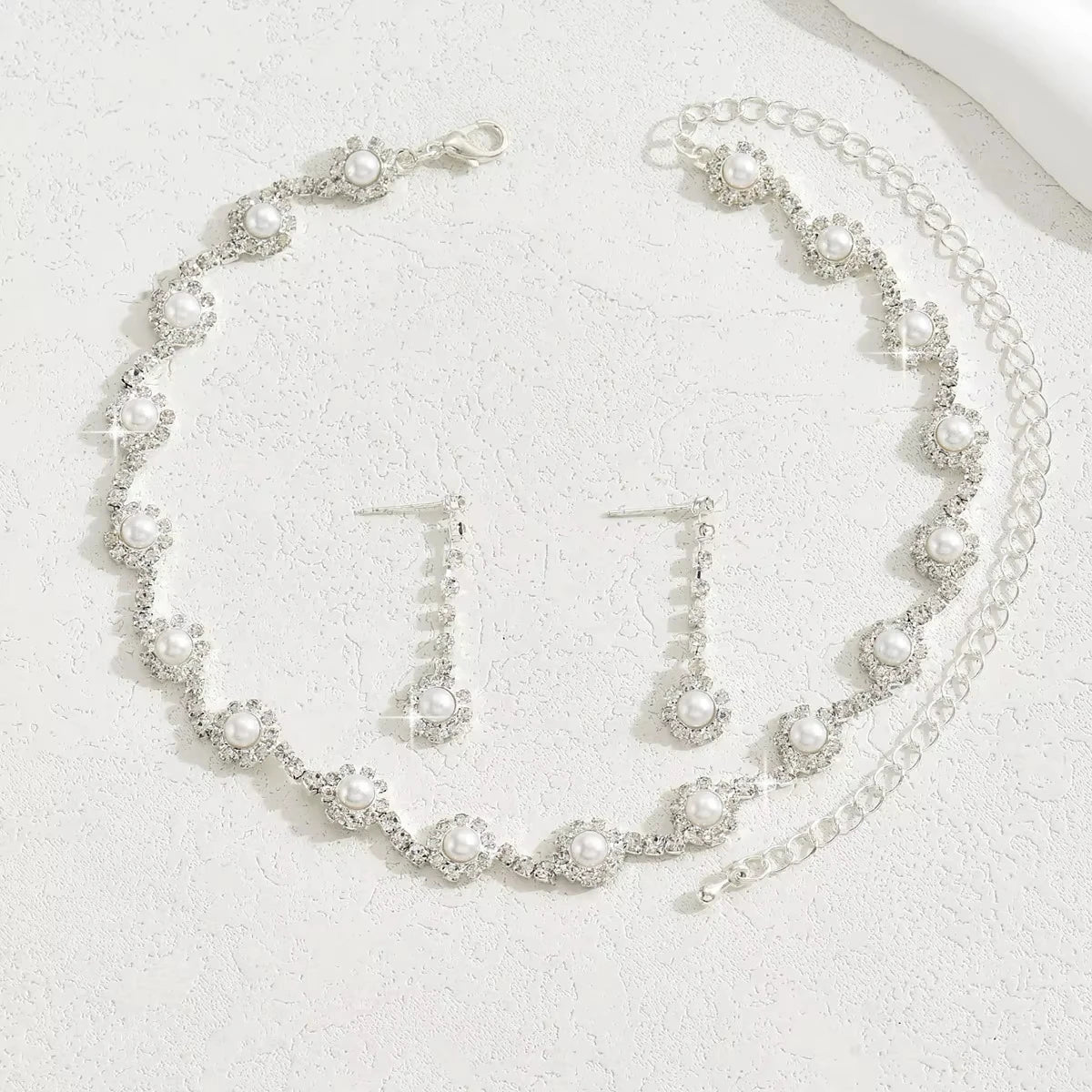 Luxury Diamond Clavicle Chain | Trendy Geometric Tassel Necklace | Wholesale Accessories