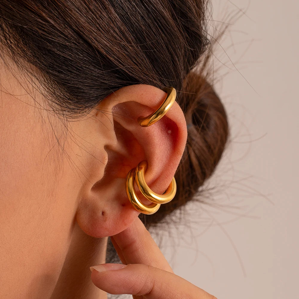 J&D Jewelry 18K IP Gold Plated 4mm Plain Cuff Earring Stainless Steel Smooth Simple Ear Clip for Girls