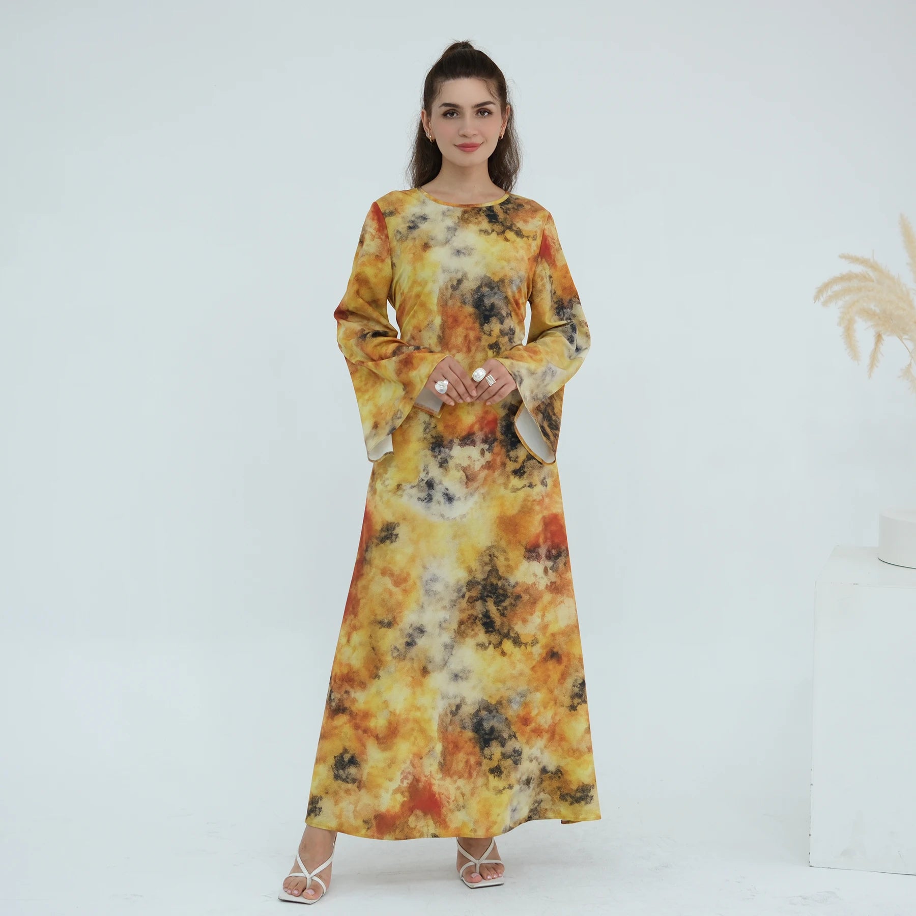 Trending Now Islamic New Fashion Modest Dresses Closed Abaya Women Muslim Dress Printed Elegant Latest Abaya Islamic Clothing