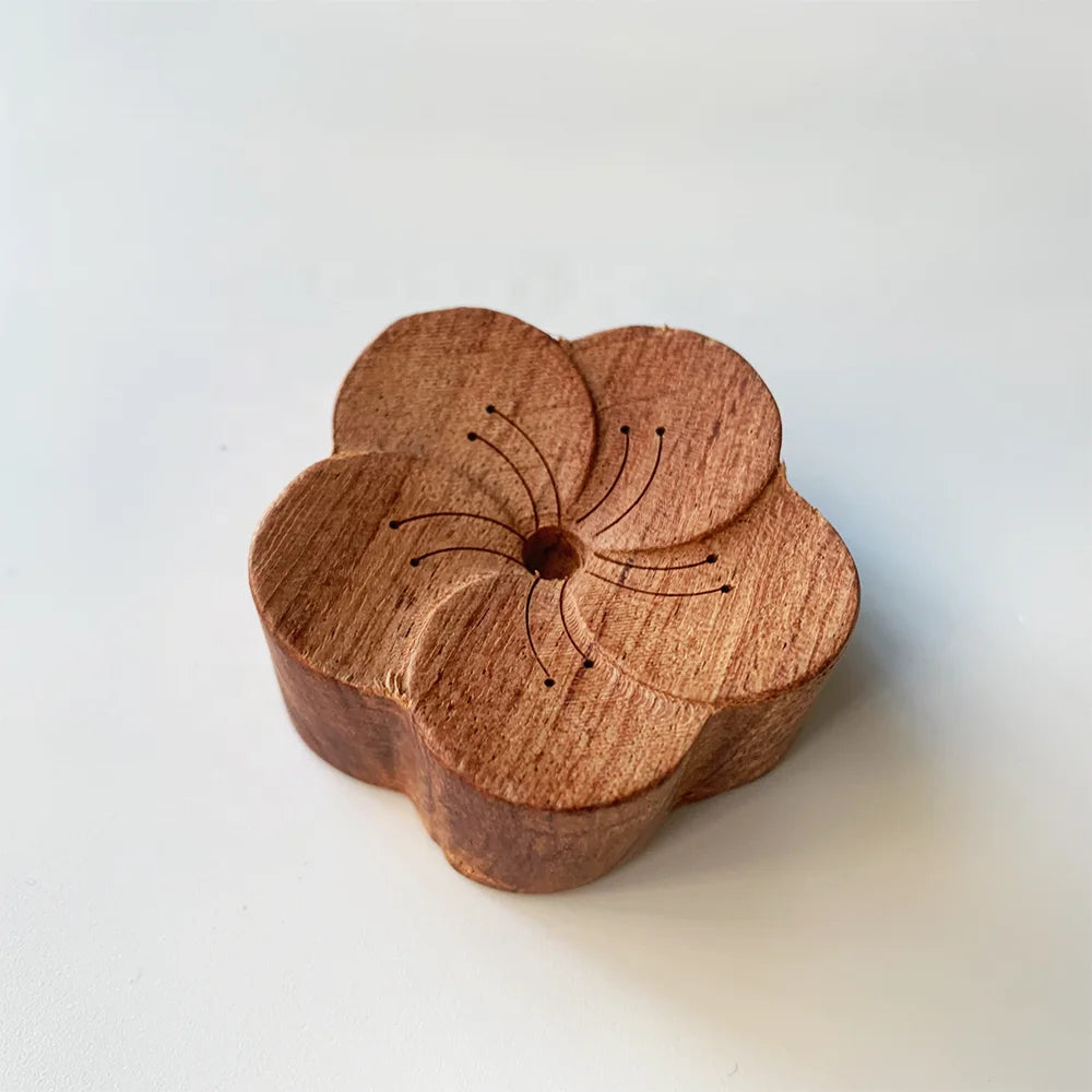 Hot Sale Manufacture Natural Wood Flower Shape Car air Freshener Beech Wooden Diffuser with Vent Clip