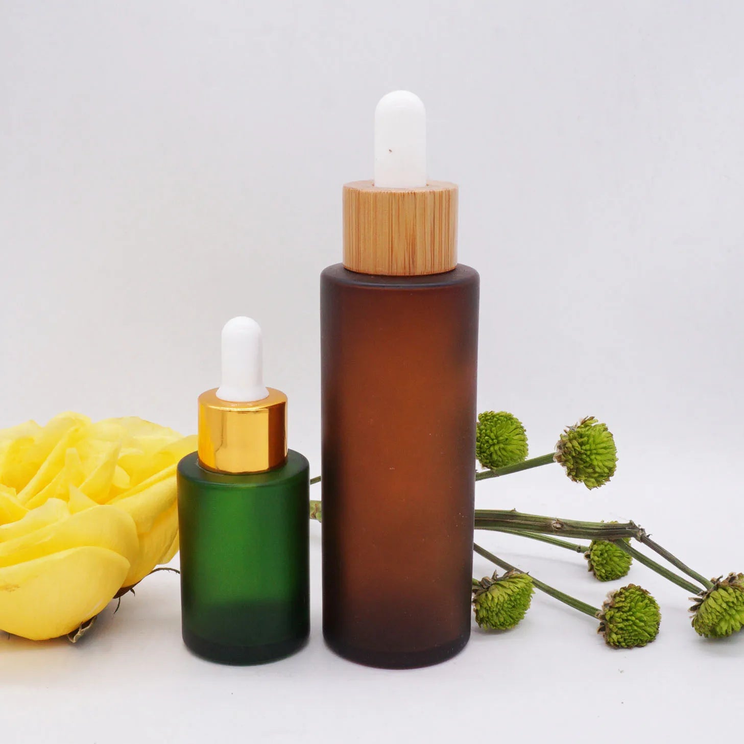Flat Shoulder 100ml 120ml Frosted Green Glass Dropper Bottle Amber with Dark Wooden Lid