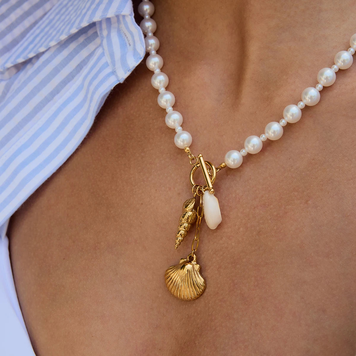 J&D Vacation Boho Beach Necklace 18K Gold Plated Stainless Steel Shell  Pearl Pendant Adjustable Layered Jewelry Gift for Her