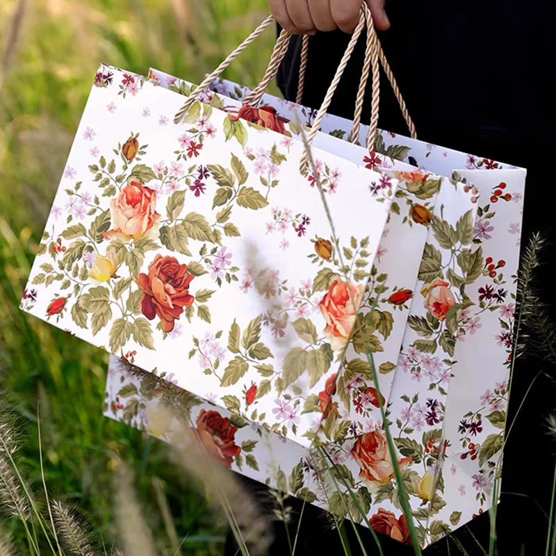 Fashion Simple Customized logo Cowhide Bags Gifts Coffee Tea Candles Perfume High-class Feeling Handheld Paper Bags