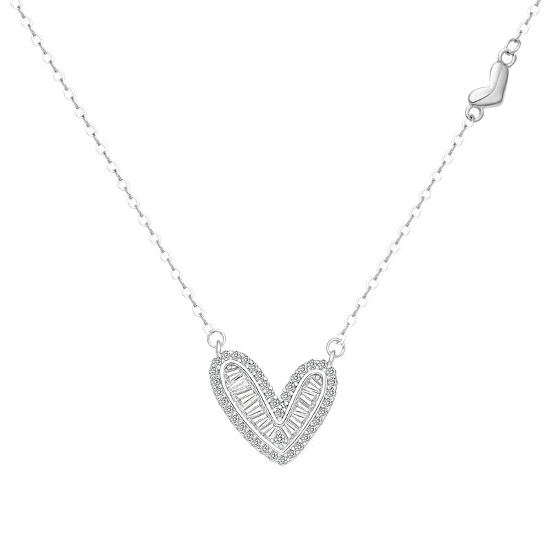 Wholesale 925 Silver Heart Pendant Collarbone Chain Necklace for Women Charms 925 Sterling Silver Necklace Couple Jewelry