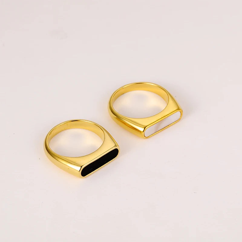 Wholesale 18K Gold Filled White Black Shell Signet Stacking Ring for Women