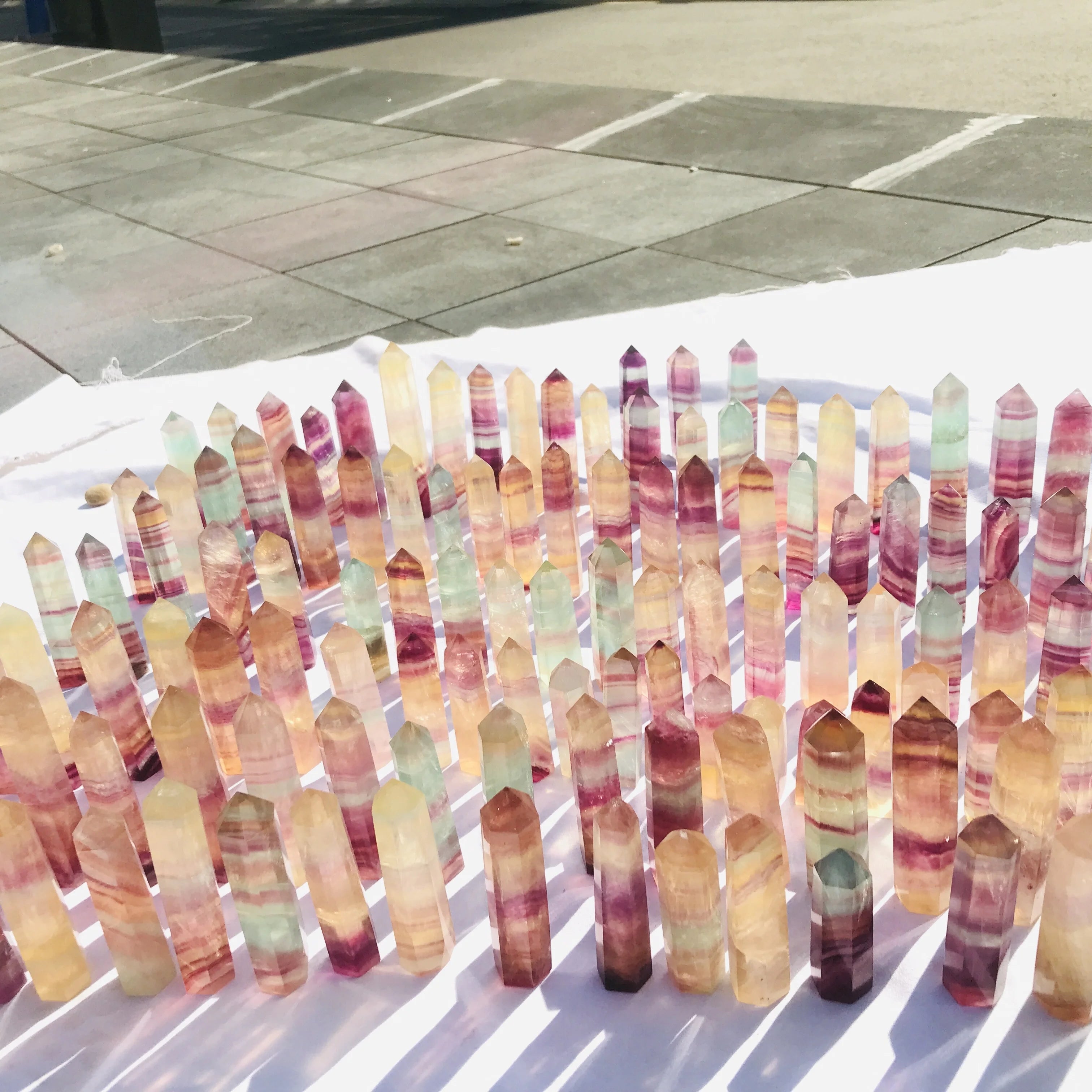 Wholesale Natural High Quality Crystal Wand  Healing  rainbow Fluorite Point Wand for Decoration