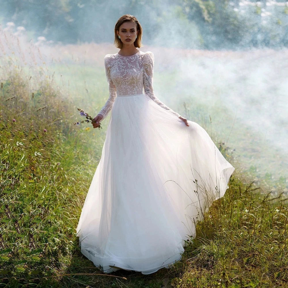 13837# Fashion Appliques Long Sleeve Wedding Dress Elegant O-Neck Lace Tulle Bridal Gown A-Line Zipper Train Custom Made