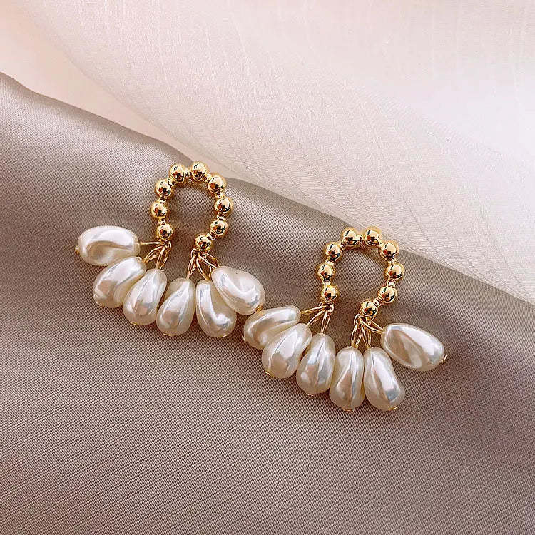 SC Hot Selling Gold Plated Statement Earrings Fashion Luxury Irregular Baroque Pearl Drop Stud Earrings for Women