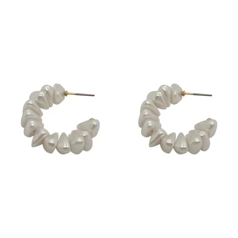 Wholesale Baroque Pearl Charm Earrings C-Shaped Copper Silver Plated Hoop Huggie Studs Trendy Style for Women