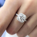 Wholesale CZ Diamond Rings for Women Wedding Bridal Engagement & Party Jewelry Simulated Moissanite PT950 Copper Material Ring