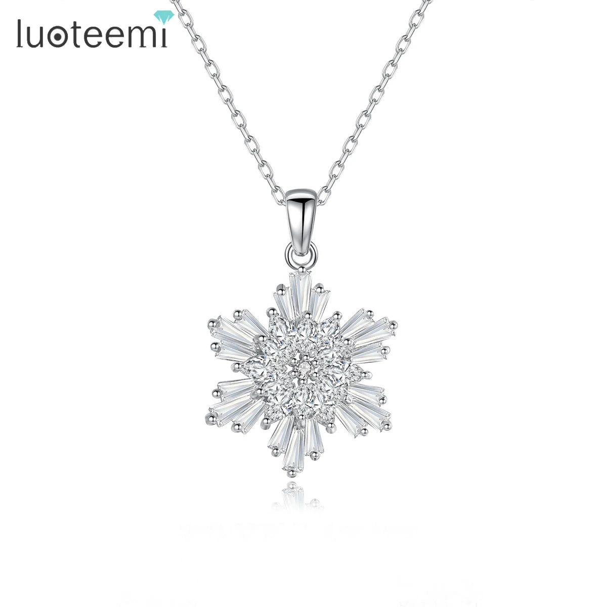 LUOTEEMI Jewelry Necklace Custom Choker Necklace Plated Cubic Zirconia Flower Clavicle Pendant Crystal Flower Necklace