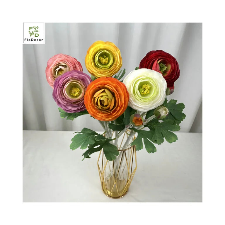 2025 New Arrivals Wholesale 2-Head Artificial Silk Ranunculus Flowers White Red for Wedding Graduation Mother's Day Christmas