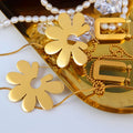 Chris April Modern Fashion Jewelry 316L Stainless Steel Pvd Gold Plated Flat Metal Daisy Flowers Shape Hoop Earring