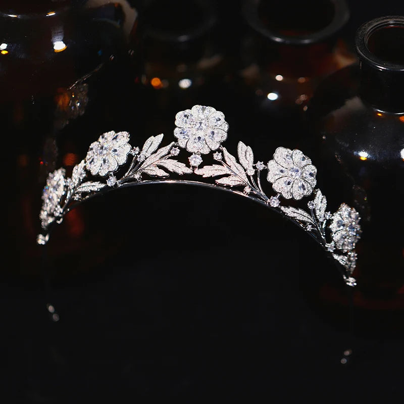Vintage Queen Crown Jewelry Rose Flower Zircon Headdress Headband for Women for Marriage & Special Occasions