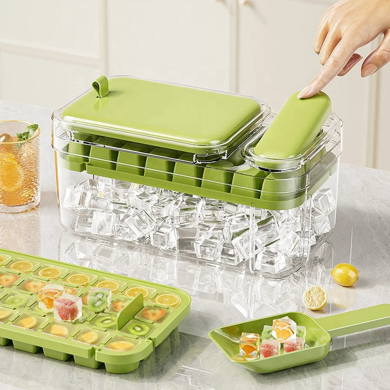 2025 Hot Sale Ice Cube Pillar Plate Easy-Release Plastic Silicone Ice Cube Maker Trays with Spill-Resistant Removable Lid