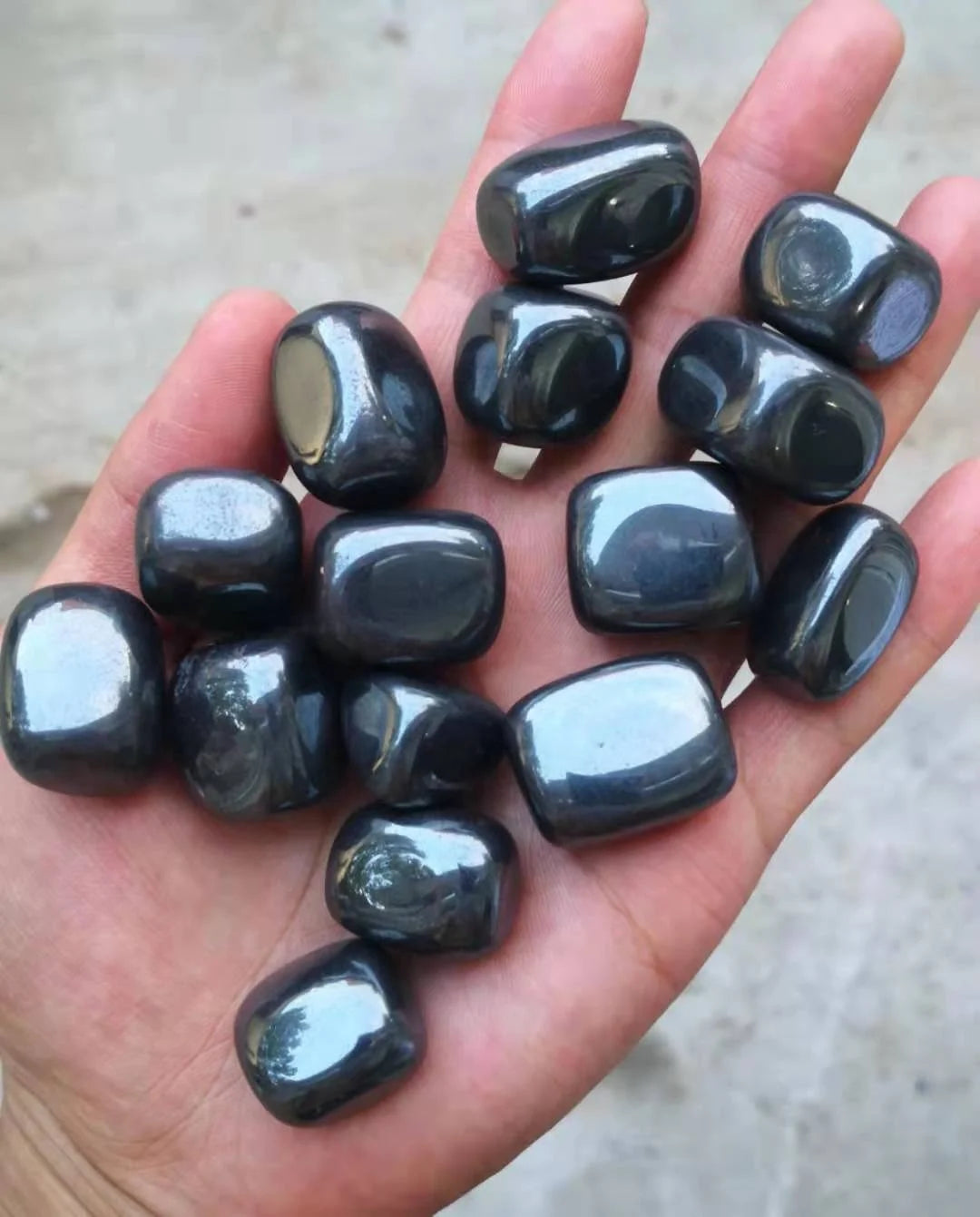 Bulk Sale Healing Crystals Semi-precious Stone Hematite Tumbled Stones for Gift