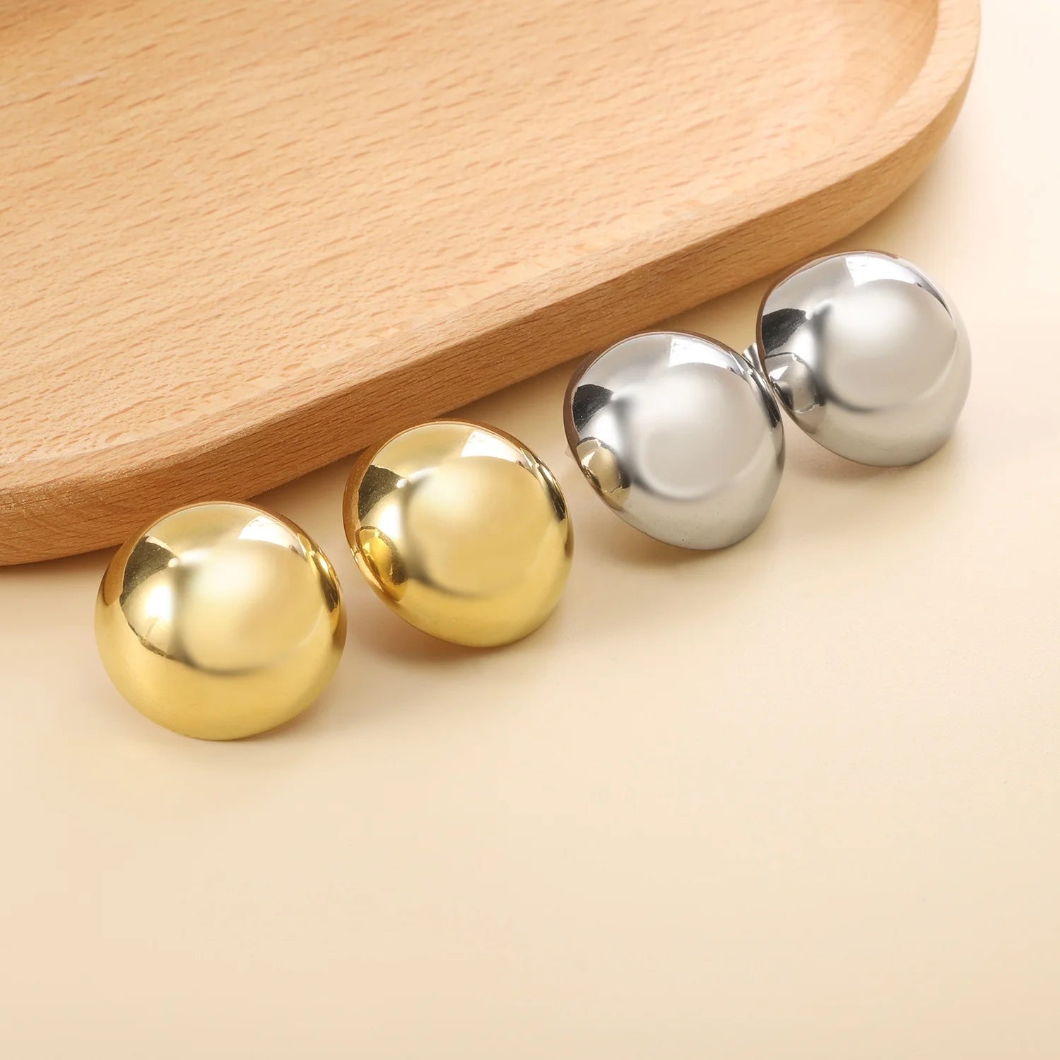 Classic Stainless Steel Jewelry Gold Plated Stud Earrings Waterproof Geometric Half Round Smooth Ball Stud Earring for Women