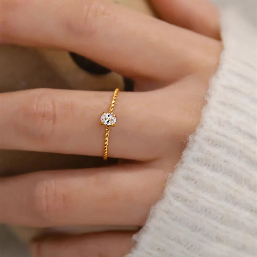 Delicate Twisted Wire Fine Stainless Steel Ring 18K Gold Plated Shiny Zircon Ring Fashion Jewelry Ring Wholesale