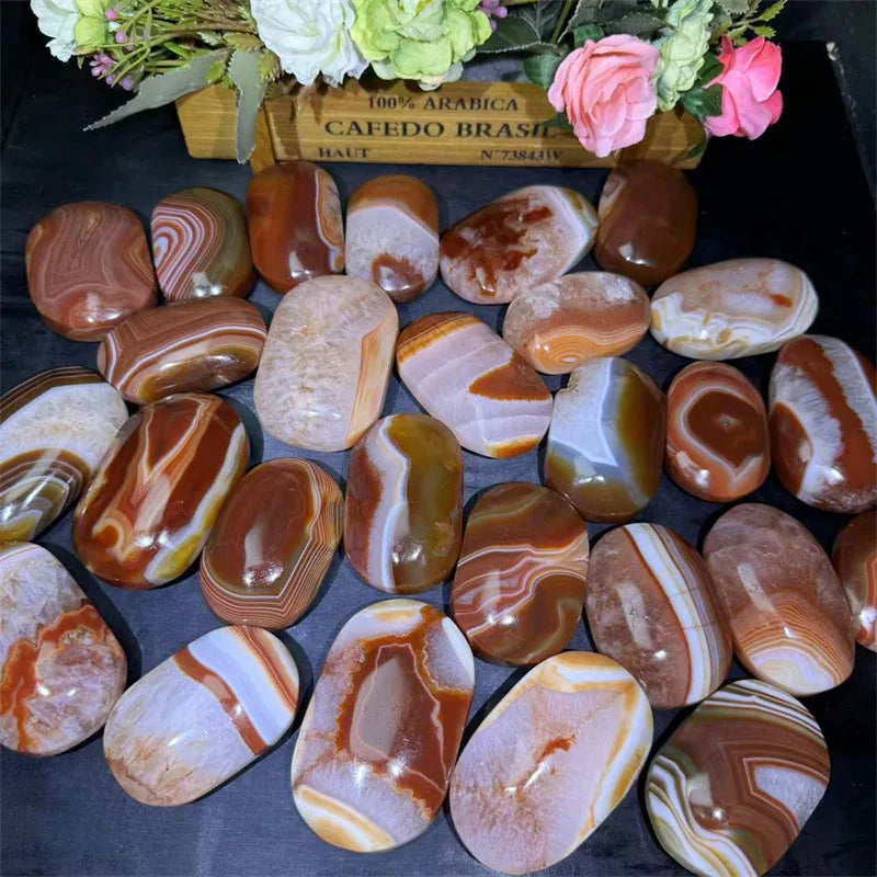 Natural Wholesale Price Crystal  Carnelian Worry Stone Red Sardonyx Palm Stone for Healing