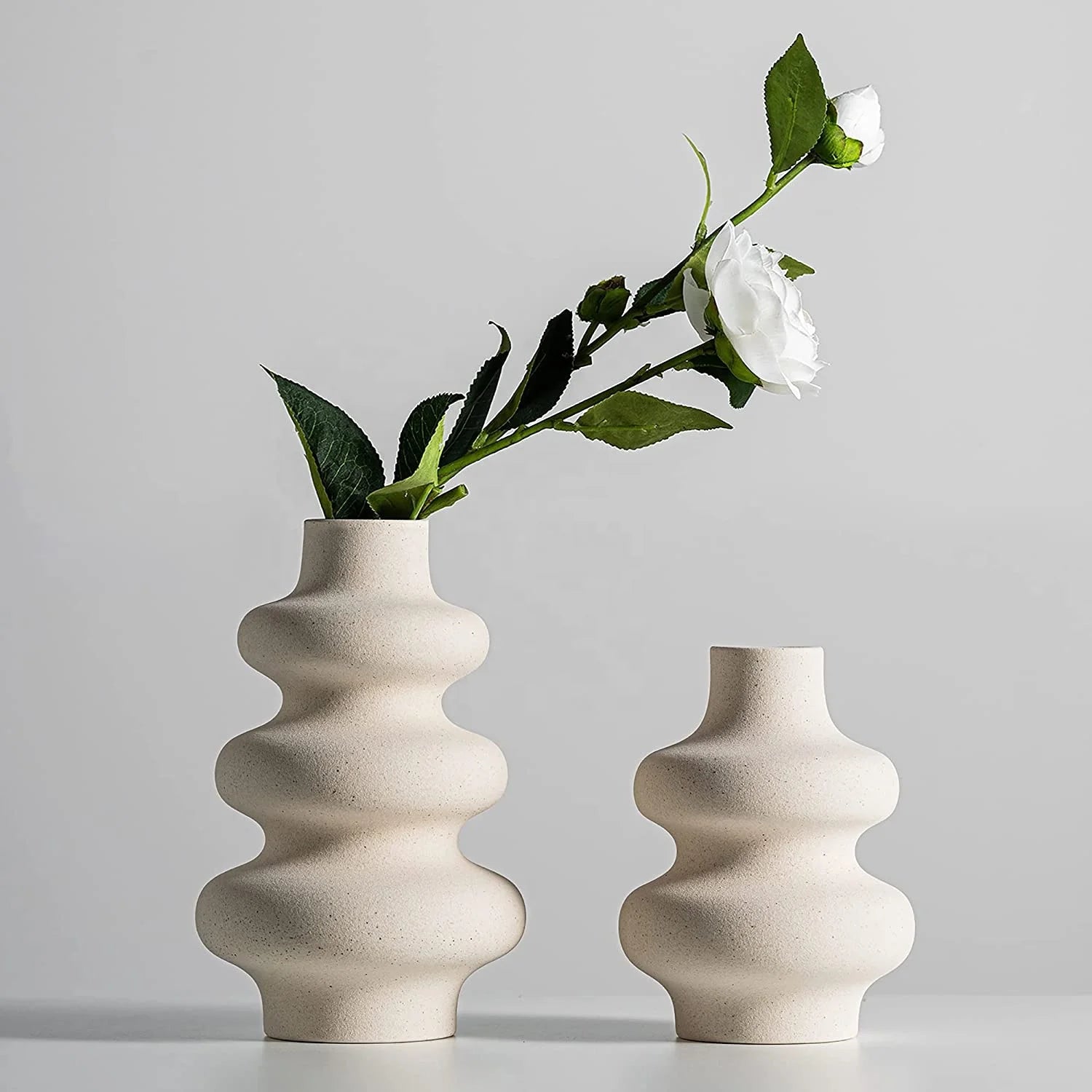 Ceramic Porcelain Modern Dried White Round Classic Flower Vases Set 2 Home Garden Decor for Centerpieces Wedding Dinner Table