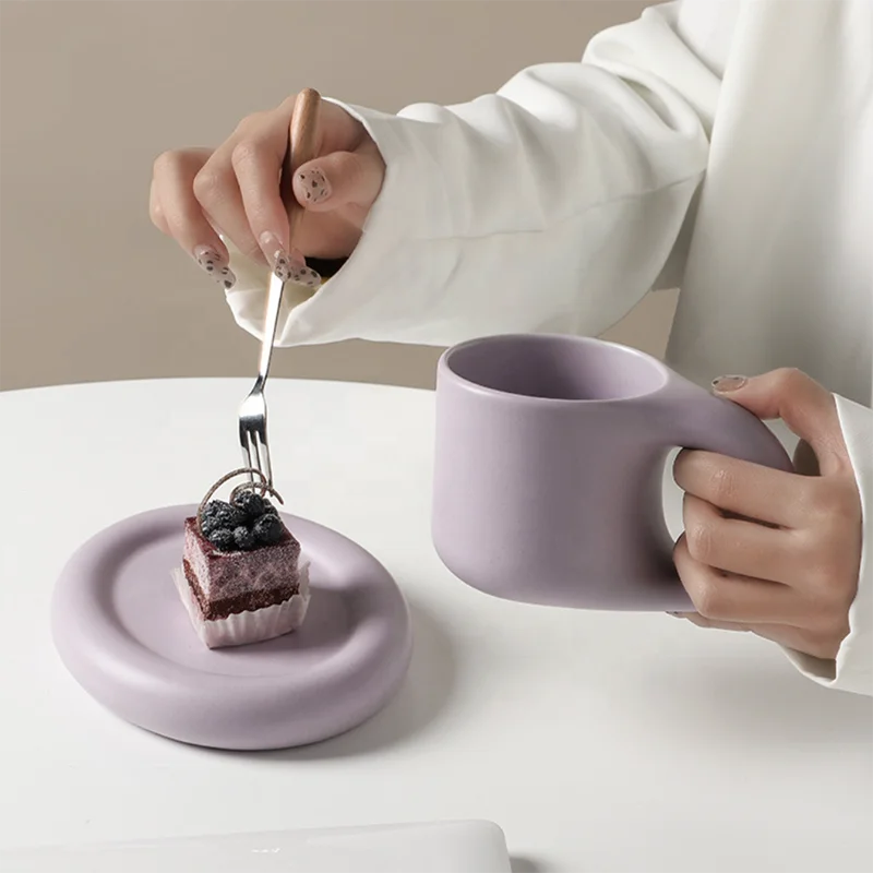 Hot Selling Nordic Ins Style Fat Handle Cup Cute Coffee Cup Set Office Ceramic Mug Cheap Ceramic Coffee Mugs