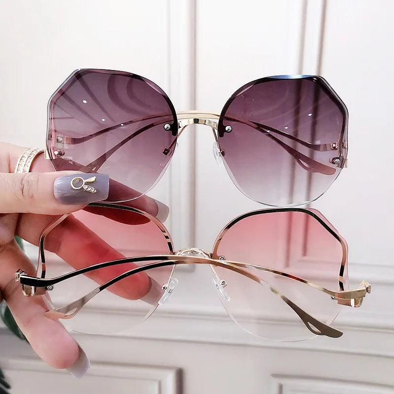 Latest Fashion Oversized Sunglasses Women Gradient Color PC Metal Unisex Universal UV400 Custom Logo Rimless 2pcs Sun Glasses