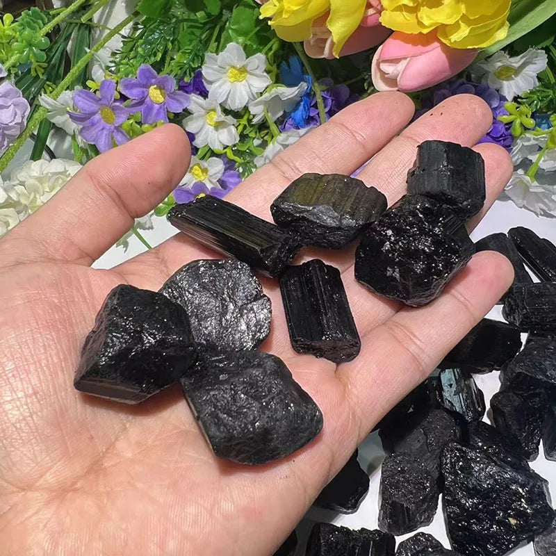 Wholesale Natural Raw Black Tourmaline Healing Quartz Crystal Rough Tourmaline Stones for Collection