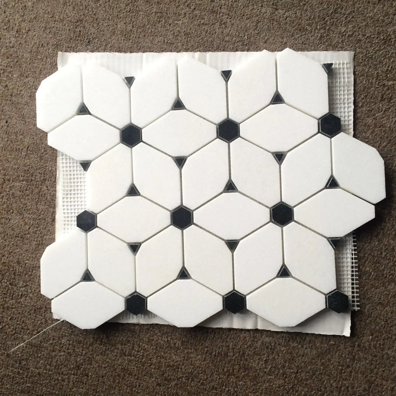 DTH STONE Modern Style Thassos White Black Dots Marble Irregular Mosaic Tile Parquet Design Hotel Bathroom Floor Wall Decor