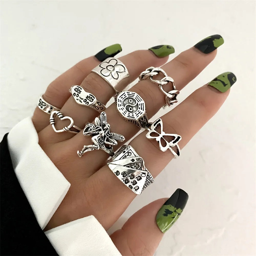 VKME Hot Sell Vintage Boho Geometric Ring Set for Women Punk Butterfly Flower Chain Finger Ring Set Fashion Gothic Jewelry Gift