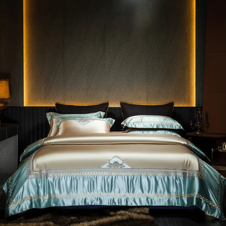 Hot Sale High-end Embroidery Duvet Cover Blue Luxury 4-piece Bedding Set Wholesaler