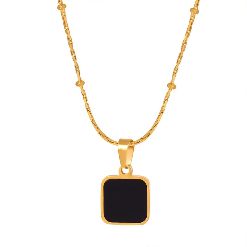 New Arrivals Women Fashion Antique Personalized Jewelry 18k Gold Plated Stainless Steel square Shape Chain Pendant Necklace