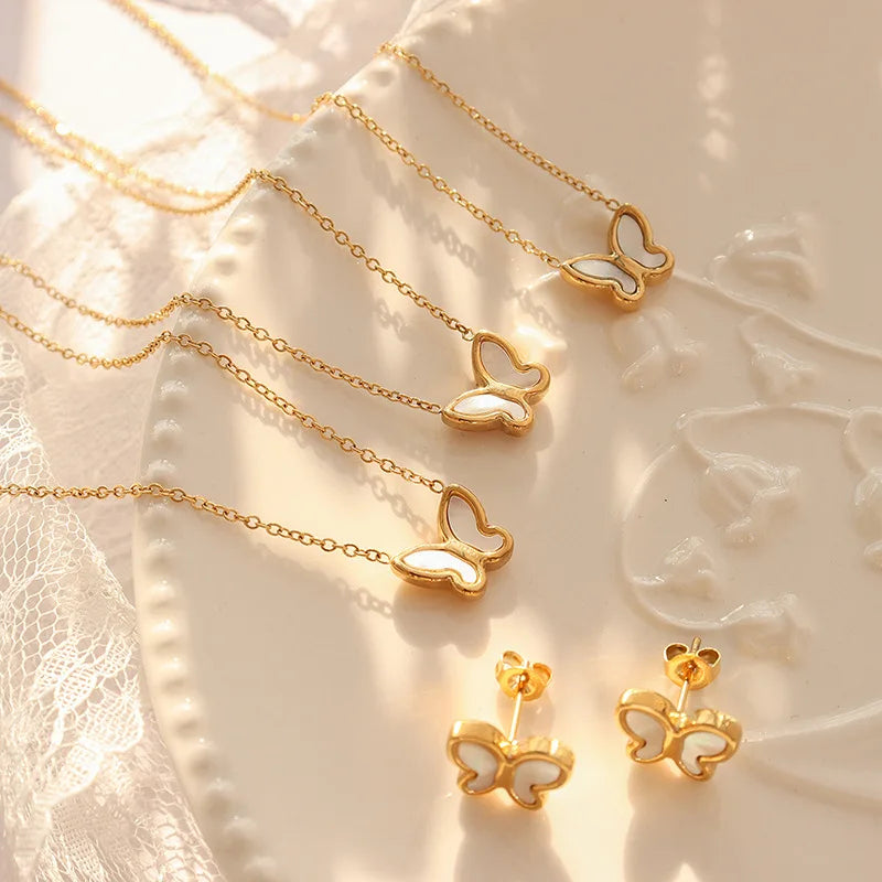 Pvd 18k Gold Plated Shell Butterfly Pendant Necklace Stainless Steel Jewelry