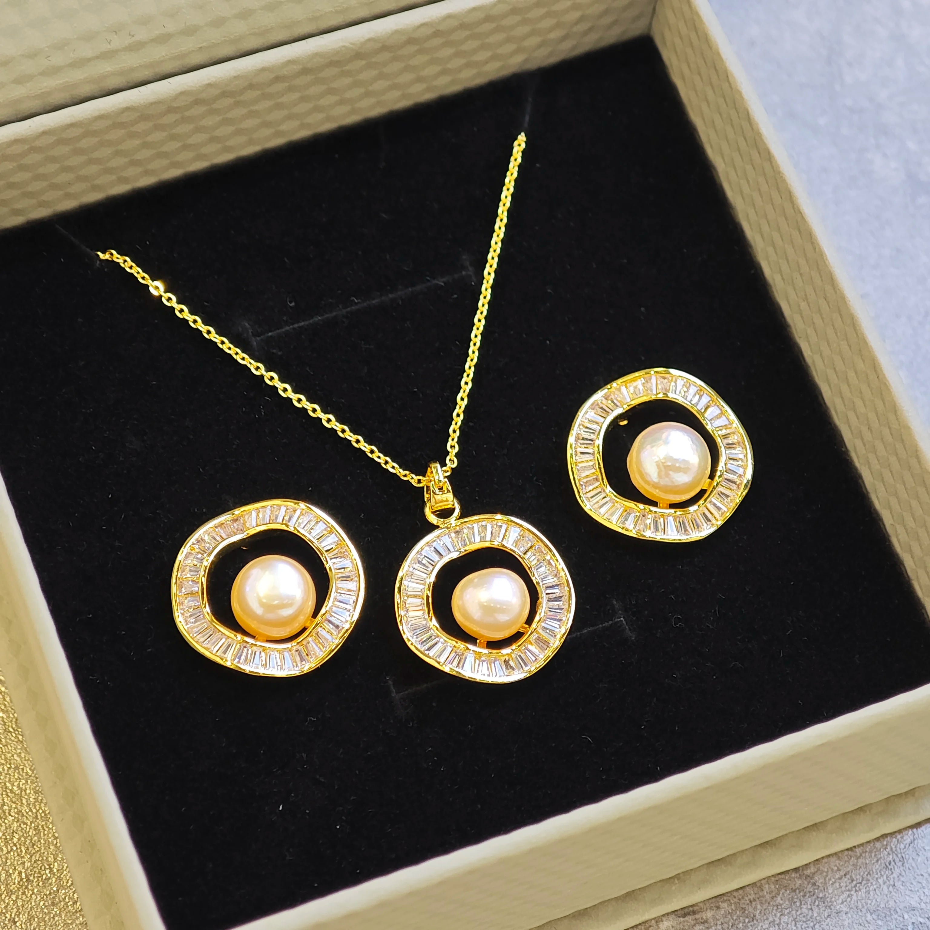 Ilona New Copper Jewelry Sets Trendy Freshwater Pearl Cubic Zircon  14K Gold Plated Necklace Earrings Set Wholesale