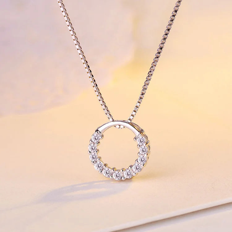 New Fashion Jewelry 925 Sterling Silver Circle Pendant Necklace Geometric Cubic Zirconia Hollow Ring Pendant Necklace for Women