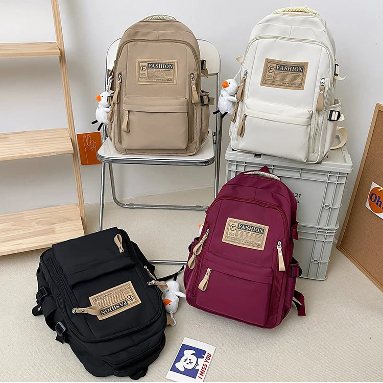 Wholesale Can Be Customized logo Backpack Large Capacity Lightweight Retro Backpack for Junior High School Students School Bags