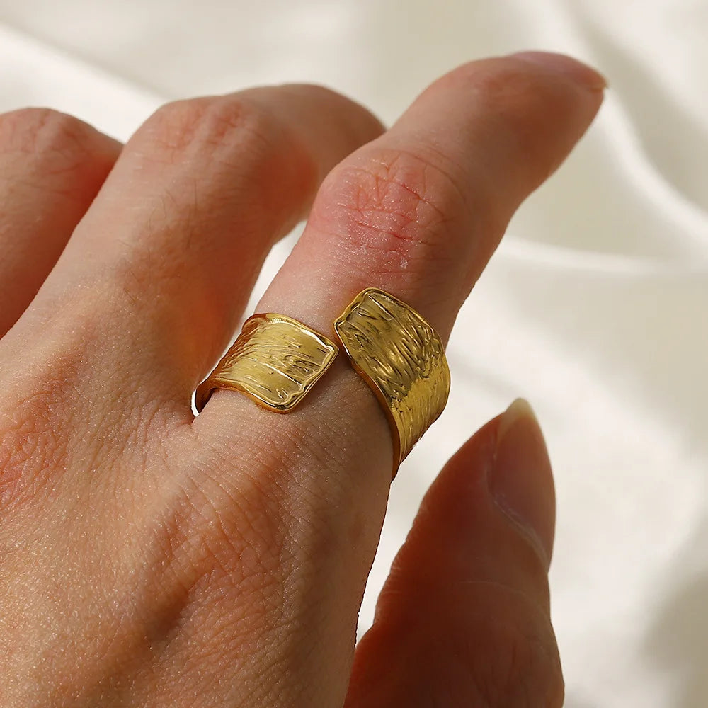 18K Gold Plated Stainless Steel Wide Chunky Non Tarnish Fashion Jewelry Opening Rings for Women