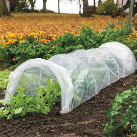 3m Small Modern Eco-Friendly Portable Easy Poly Grow Tunnel Cloche Mini Garden Greenhouses with Galvanised Steel Hoops