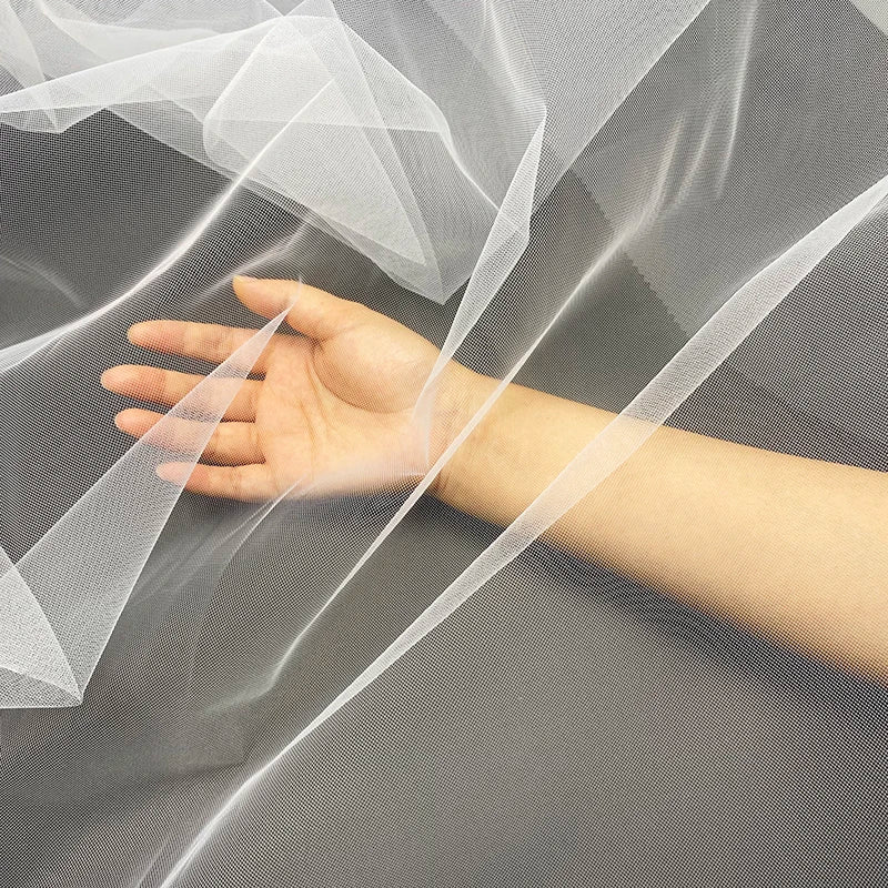 Wholesale 120" 100% Nylon Shrink-Resistant Diamond Mesh Tulle Fabric Soft Wedding Dress Material for Bridal Girls