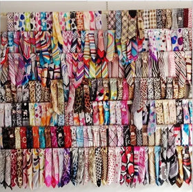 Professional Women's Small Square Polyester Scarf Versatile Printed Neck Bandannas for Autumn Season Wholesale Headband