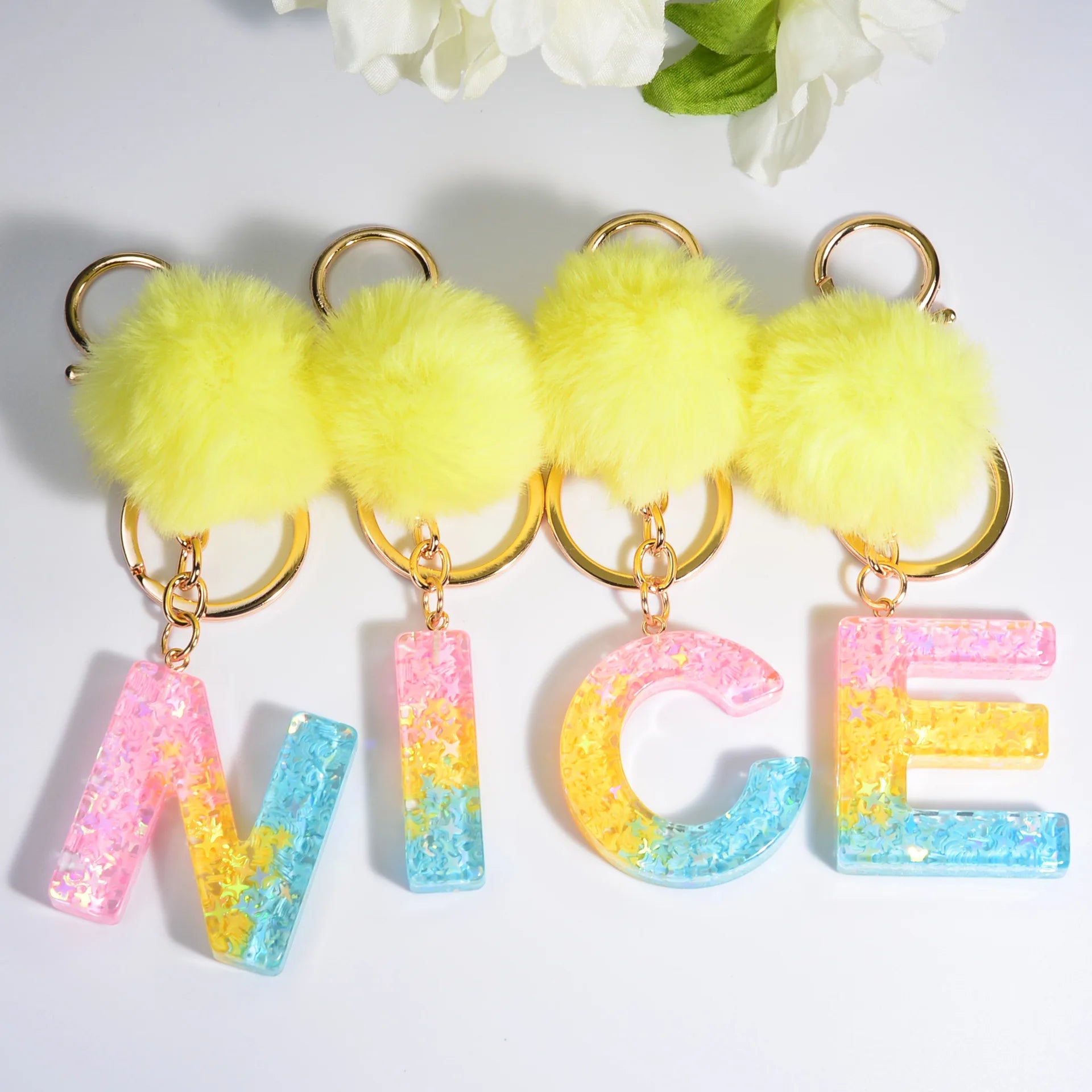 Colorful Pom Pom 26 English Letters Resin Crystal Keychain Charm Letter Keyring Ladies Handbag Resin Glitter Acrylic Keychain