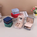 Portable Square Velvet Jewelry Organizer with Zipper Closure Wholesale Travel Storage Box for Earrings Rings Necklaces