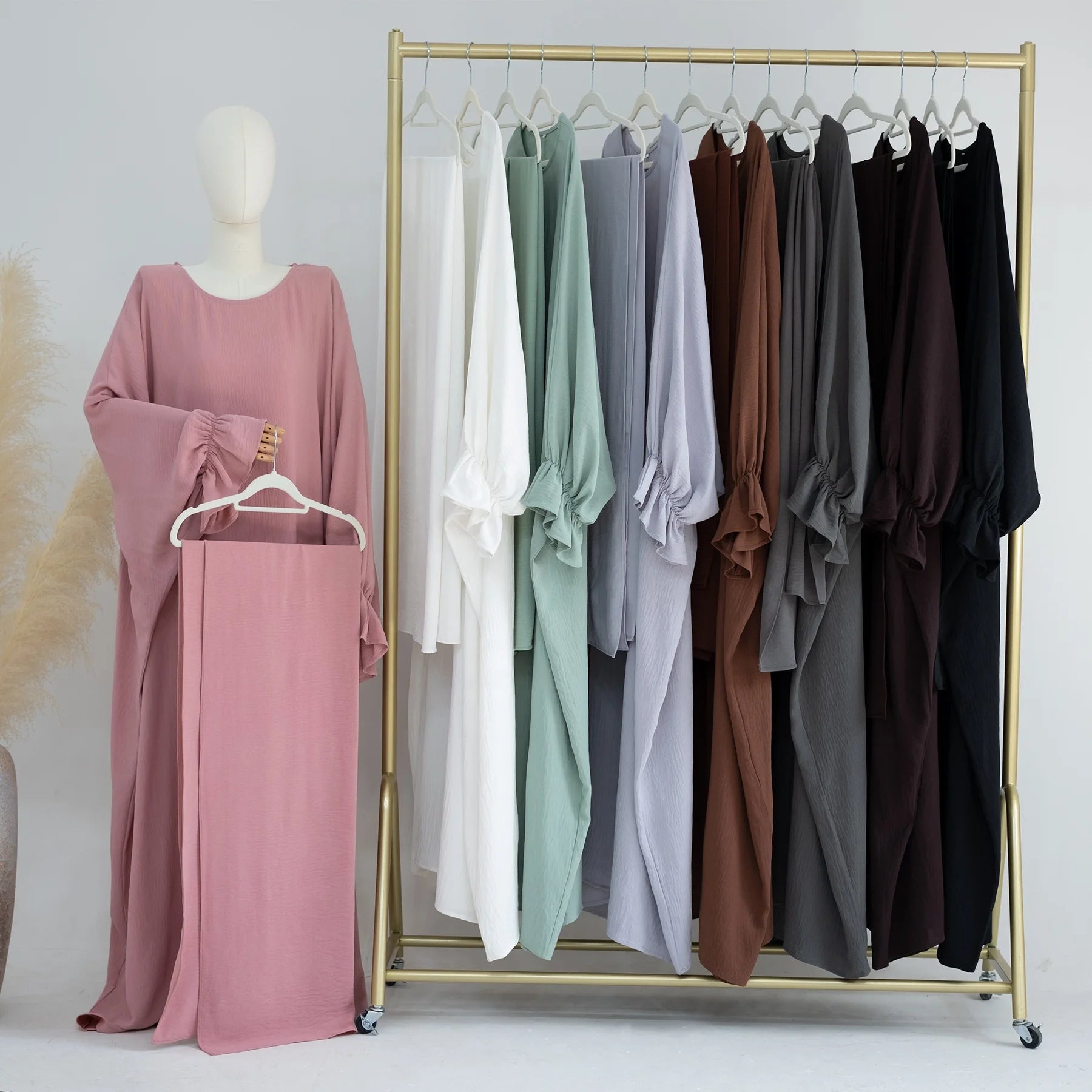 Loriya Traditional Muslim Clothing &Accessories Solid Color Wing Sleeves Modest Closed Abayas With Hijab Abaya
