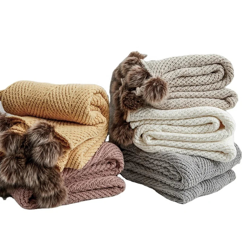 OEKO-TEX Hot Sale Luxury Adults Kids Warm Soft Comfortable Sofa Bed Travel 100% Polyester Knitted Throw Blanket with Tassels MFE