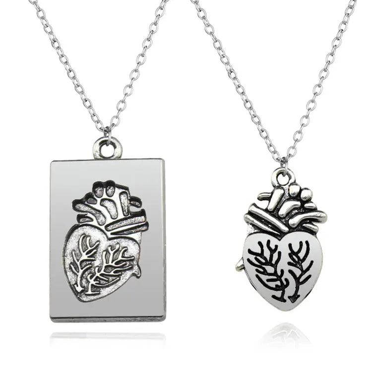 Punk Square Gold Pendant Necklace Long Distance Engraved Heart Friendship Necklace Realistic Heart Matching Couple Necklace Set