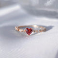 Top Fashion Vintage Heart Ruby Wedding Rings Gold Plated Heart Rhinestone Rings for Women Wedding