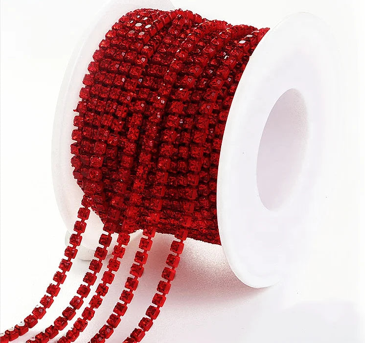 2025 Crystal Cheaper Crystal Rhinestone Cup Chain for Dress Garment Clear Crystal Strass Close Rhinestone Cup Chain