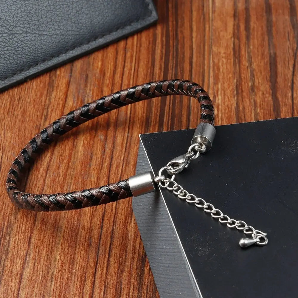 Fashion Jewelry Stainless Steel Lobster Clasp Cowhide Leather Classic Black Leather Cord Woven Leather Bracelet for Women Men