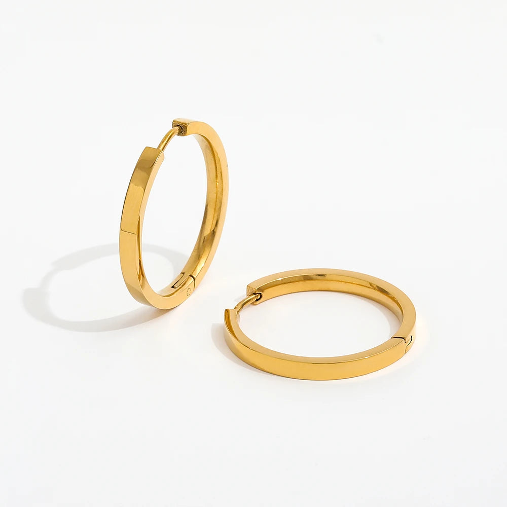 Trendy Earring 18K PVD Gold Plated Simple Smooth Hoop Earrings for Women Stainless Steel Earrings Wholesale