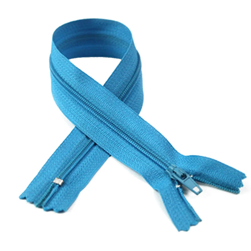 High Strength Corrosion Resistant Closed End Nylon Coil Zipper for Industrial Workwear Marine Gear Outdoor Equipment Luggage